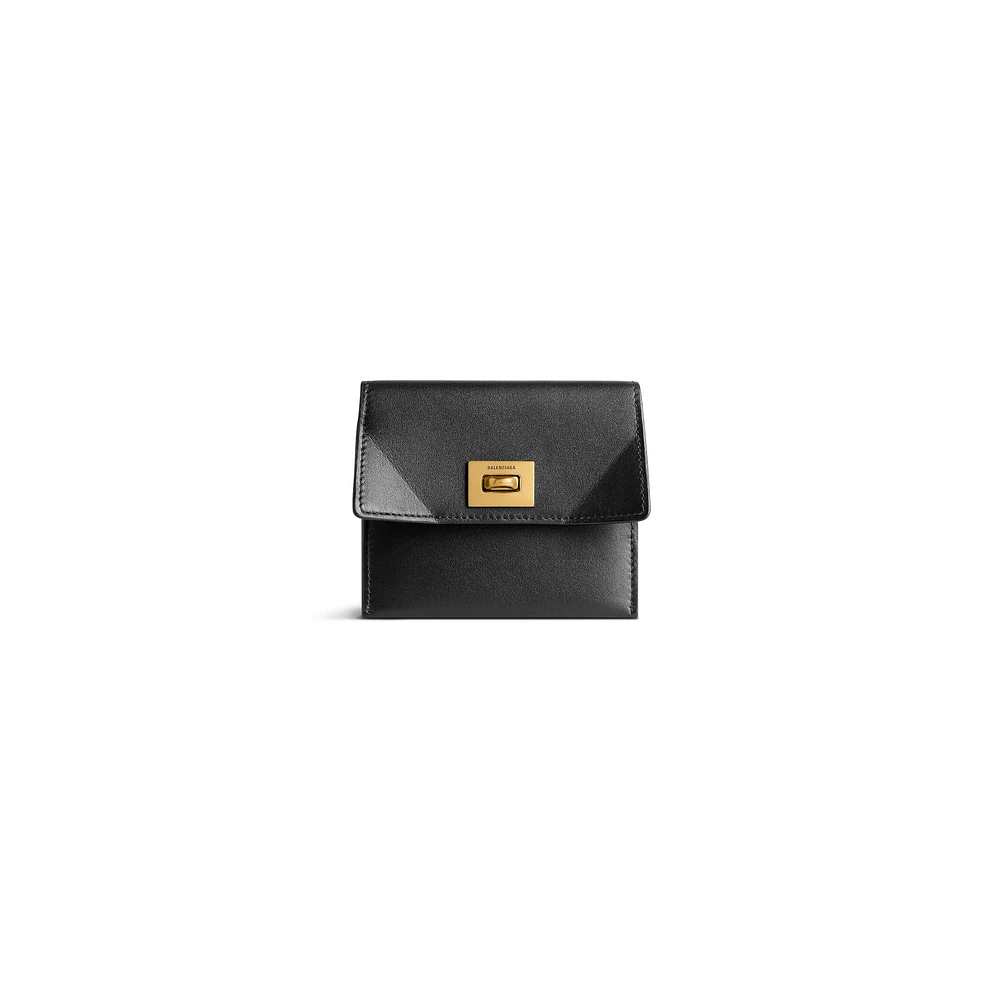 rodeo card holder with flap