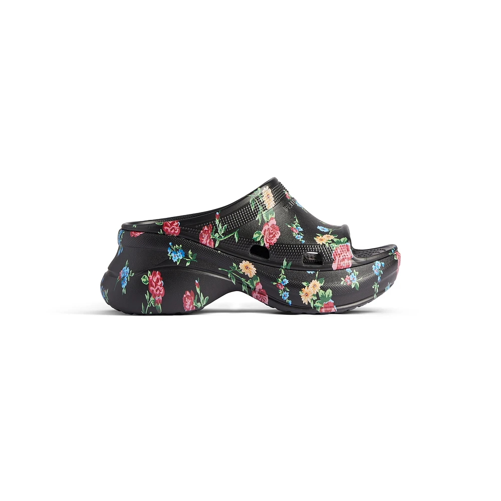 pool crocs™ slide sandal