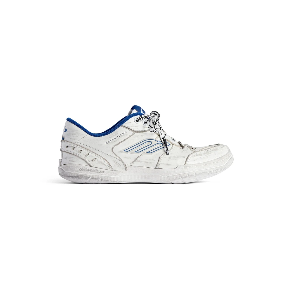 hamptons worn-out sneaker