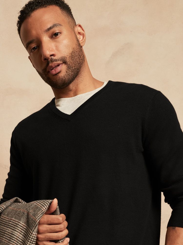 Banana Republic + Italian Merino V-Neck 