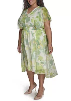 Plus Floral Printed Fit and Flare Chiffon Midi Dress