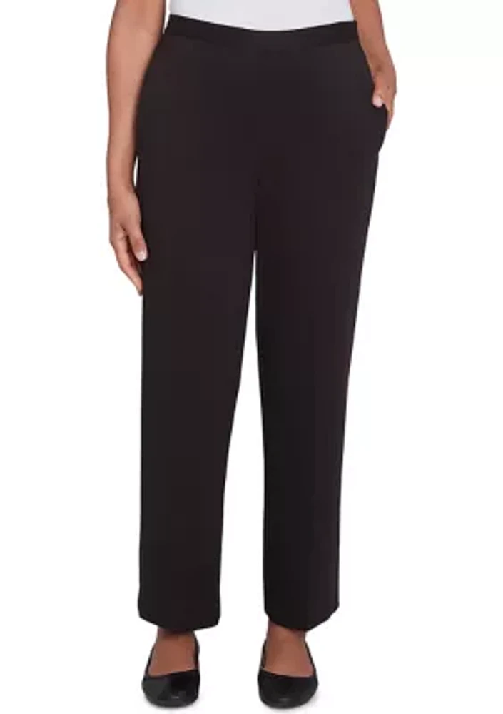 Women's Runway Ready Proportioned Short Pants