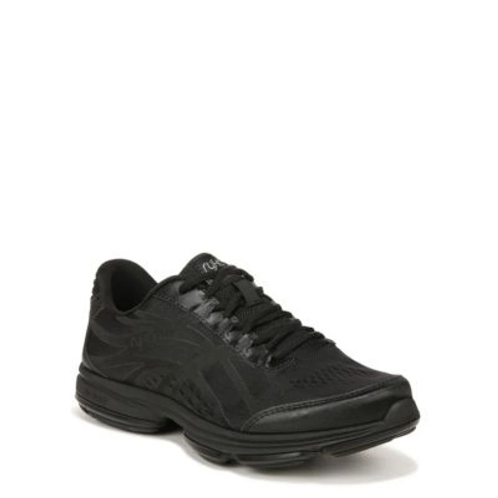Devotion Plus 3 Walking Sneaker