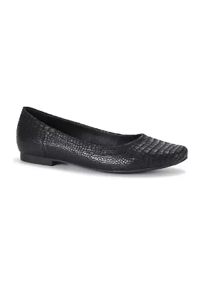 Devyn Flats