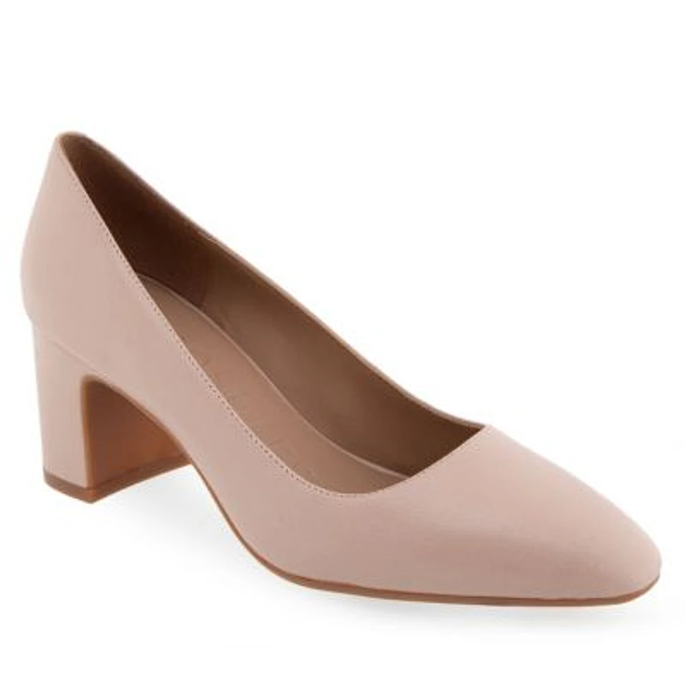 Aerosoles Minetta Pump