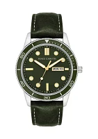 Quartz Contemporary Smooth Green Leather Band Watch