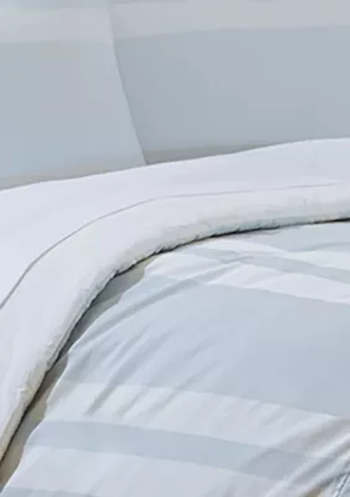 3-Piece Striped Comforter Set