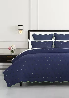 Scalloped Edge Quilt Set