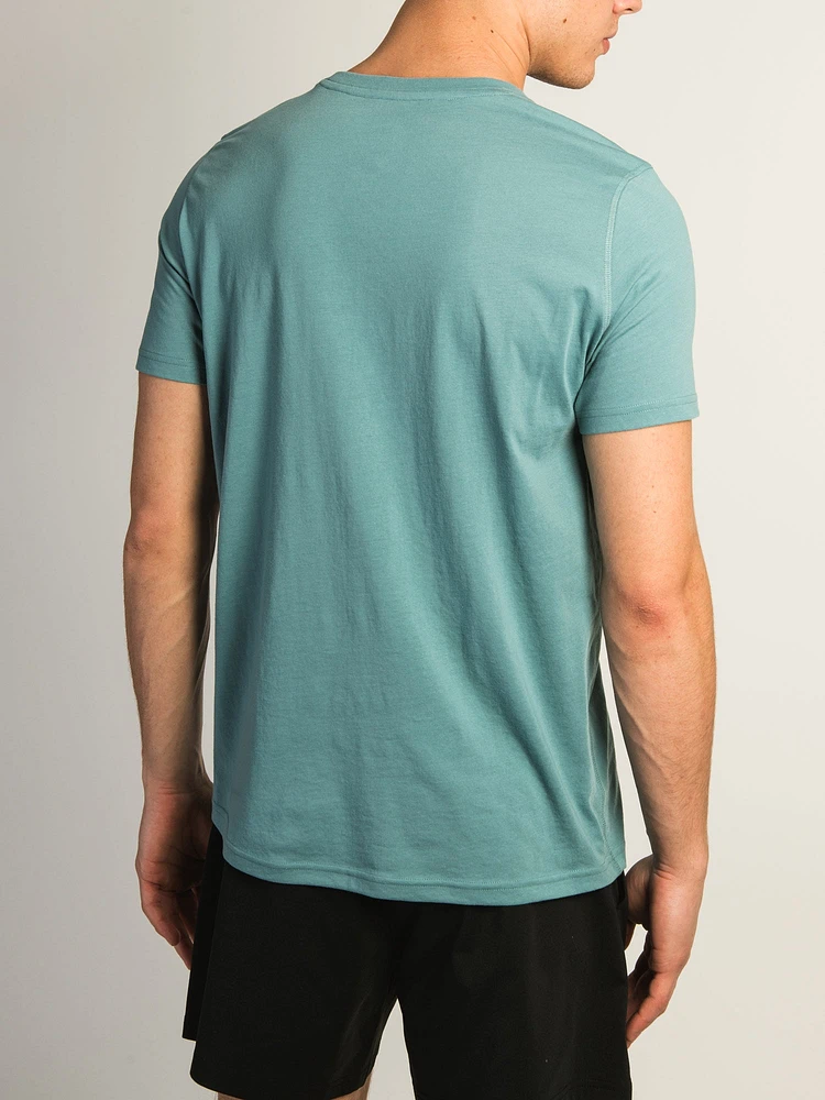 VICTOR CREWNECK TEE