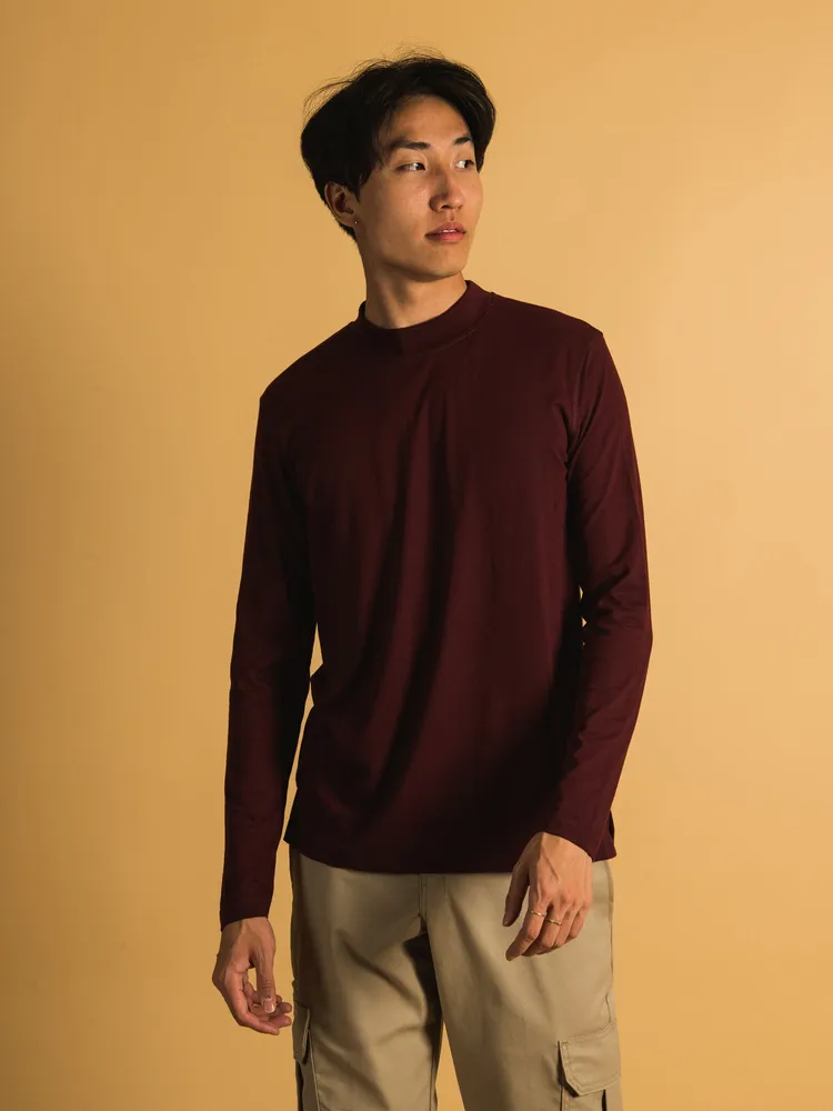 LONG SLEEVE MOCKNECK T-SHIRT - CLEARANCE