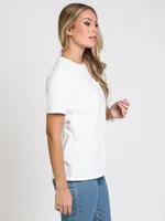 T-SHIRT À POCHES POUR FEMMES