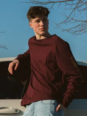 T-SHIRT GRAPHIQUE À MANCHES LONGUES AVEC LOGO POUR HOMMES