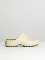 WOMENS COUGAR SVEN SLIP ON - CLEARANCE