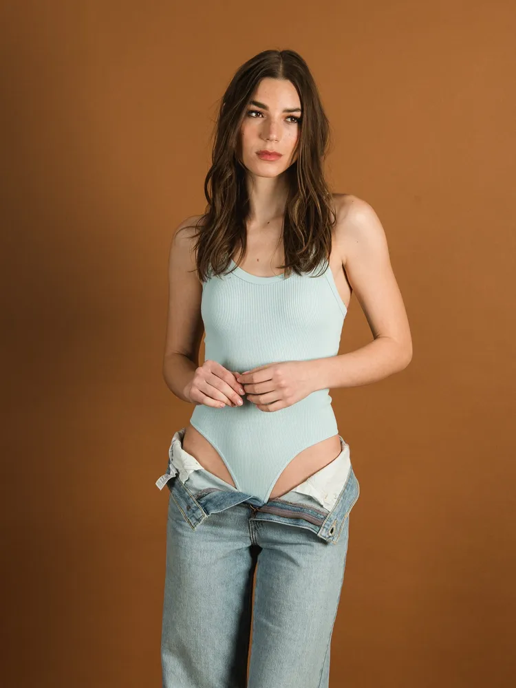 DYNAMIC SCOOP RAZERBACK BODYSUIT