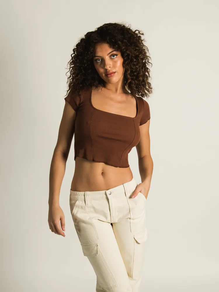 HARLOW SQUARE NECK T-SHIRT - CLEARANCE