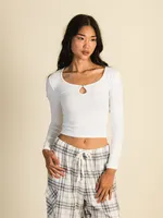 HARLOW PENNY KEYHOLE LONG SLEEVE TEE - WHITE CLEARANCE