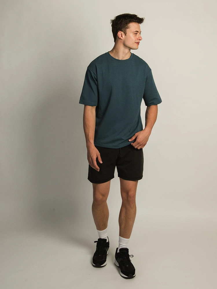 KOLBY BOXY FIT TEE