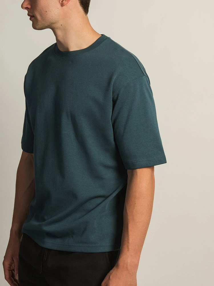 KOLBY BOXY FIT TEE