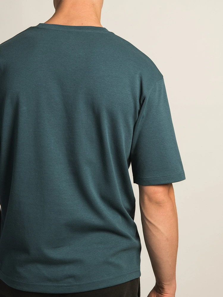 KOLBY BOXY FIT TEE