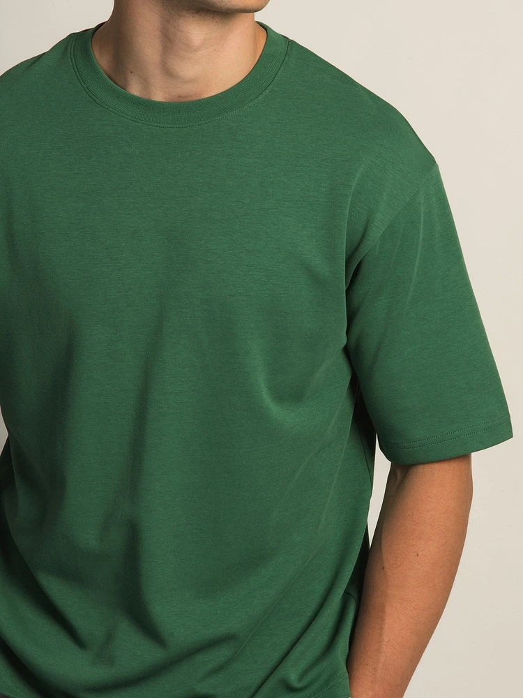 KOLBY KEEP COOL BOXY FIT TEE - PINE