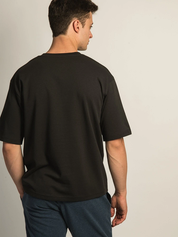 KOLBY KEEP COOL BOXY FIT TEE - BLACK