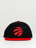 MITCHELL & NESS TORONTO RAPTORS SNAPBACK - CLEARANCE
