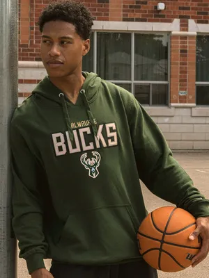 PULL NBA MILWAUKEE BUCKS HARDWOOD