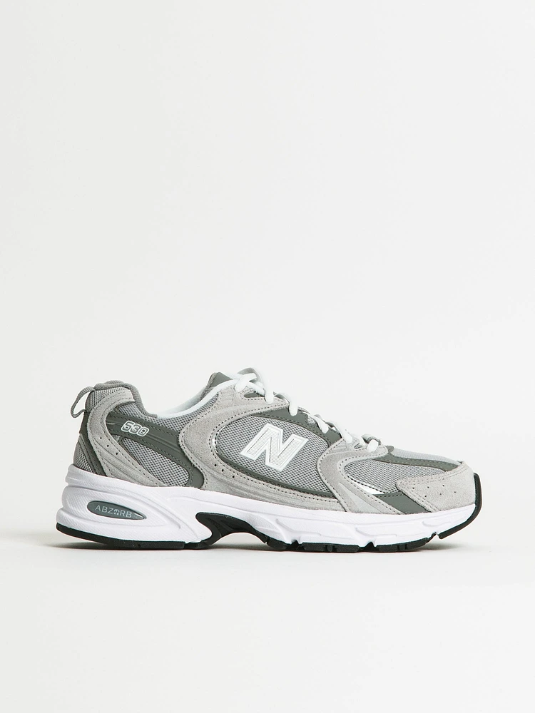 WOMENS NEW BALANCE THE 530 SNEAKER