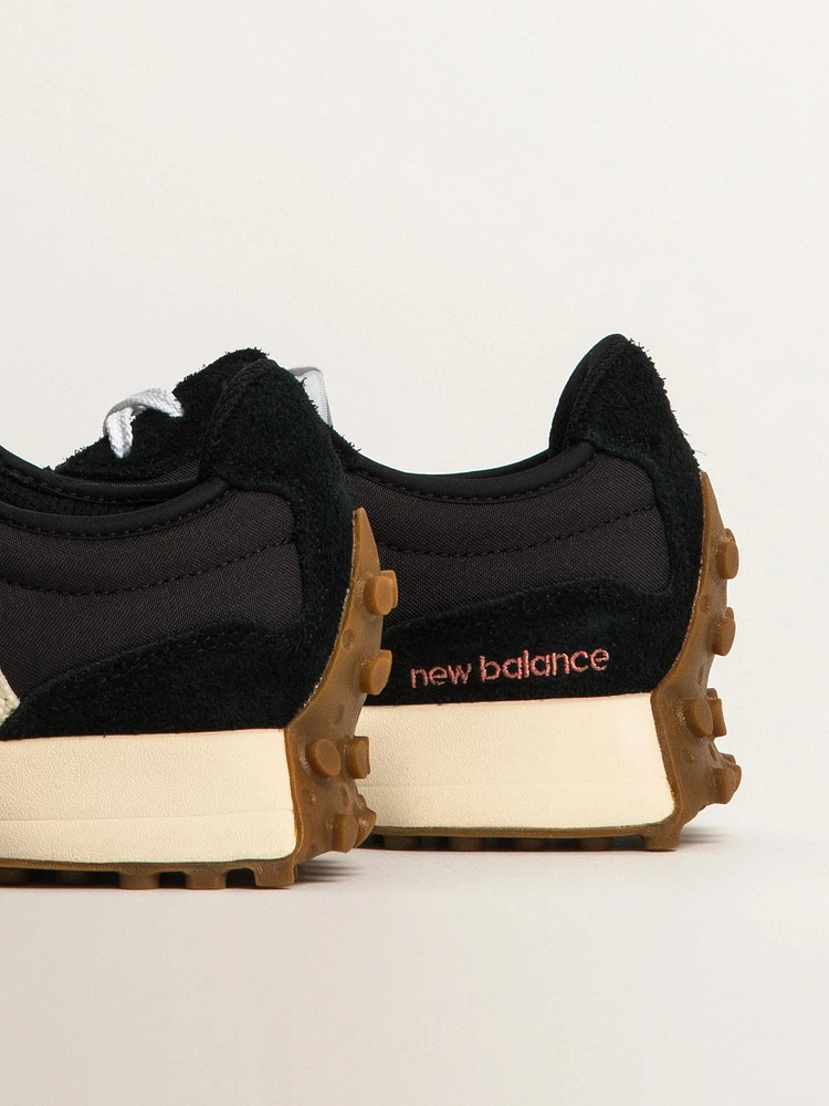 WOMENS NEW BALANCE THE 327 SNEAKER - BLACK/WHITE