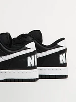 MENS NIKE BIG LOW SNEAKER - BLACK/WHITE