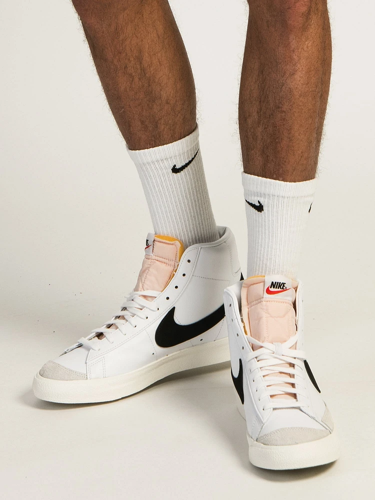 MENS NIKE BLAZER MID 77 VINTAGE SNEAKER - WHITE/BLACK