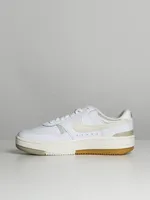 BASKETS NIKE GAMMA FORCE FEMME