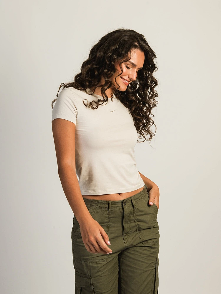 NIKE SPORTSWEAR MOD CROP T-SHIRT