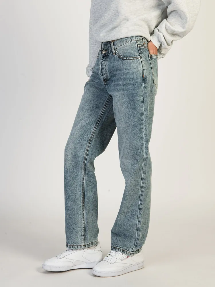 JEAN JAMBE DROITE HOLLY ASYMETRIC