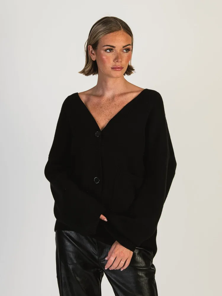 CARDIGAN BURKE