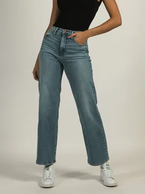 SILVER JEANS 30" HIGHLY DESIRABLE LOOSE - CLEARANCE