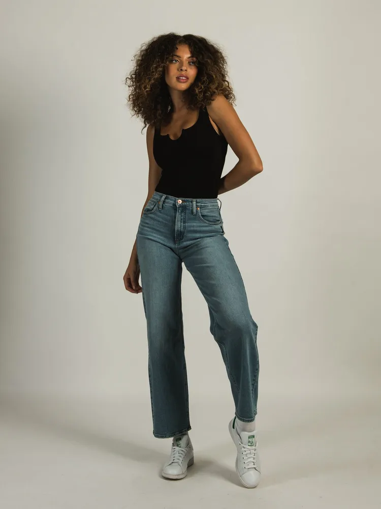 SILVER JEANS 30" HIGHLY DESIRABLE LOOSE - CLEARANCE