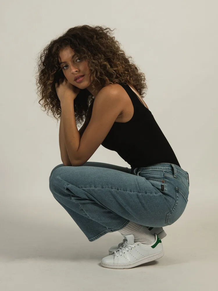 SILVER JEANS 30" HIGHLY DESIRABLE LOOSE - CLEARANCE