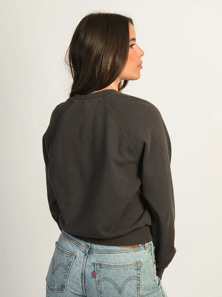 SALTY CREW FIRST MATE APPLIQUE CREWNECK