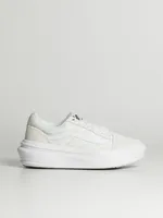 WOMENS VANS OLD SKOOL OVERT CC - CLEARANCE