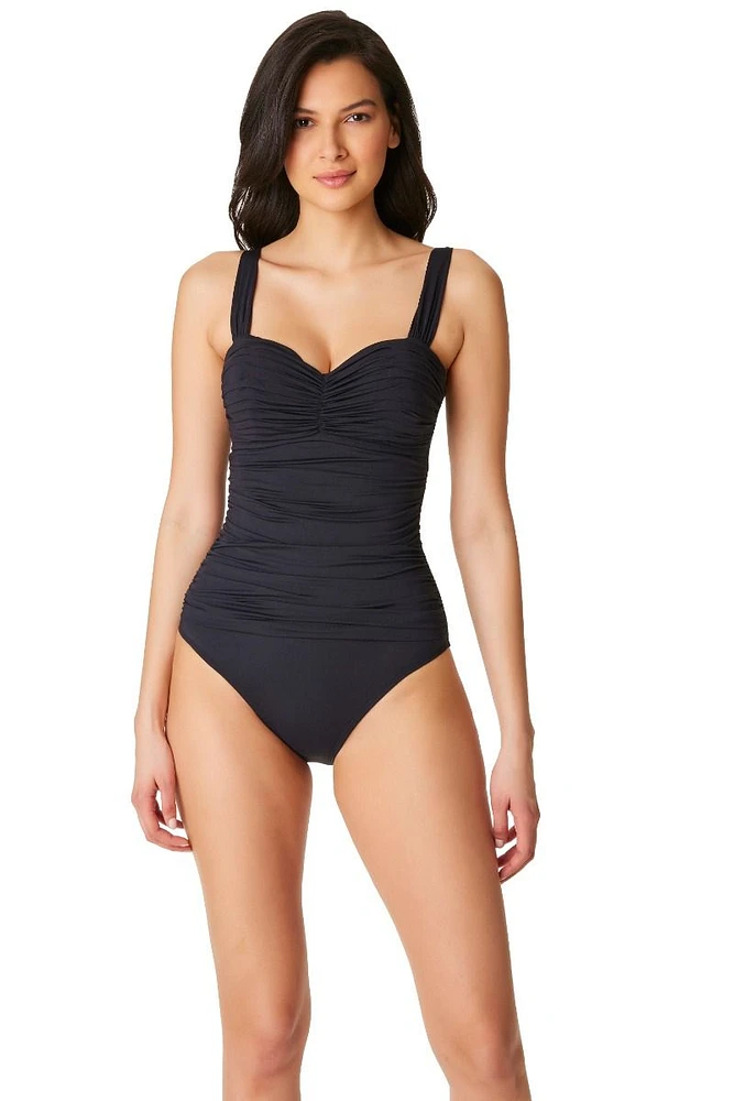 Une pièce bandeau Kore