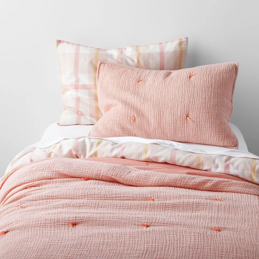 Aire Pink Crinkle Hand-Quilted Organic Cotton Kids Twin Comforter