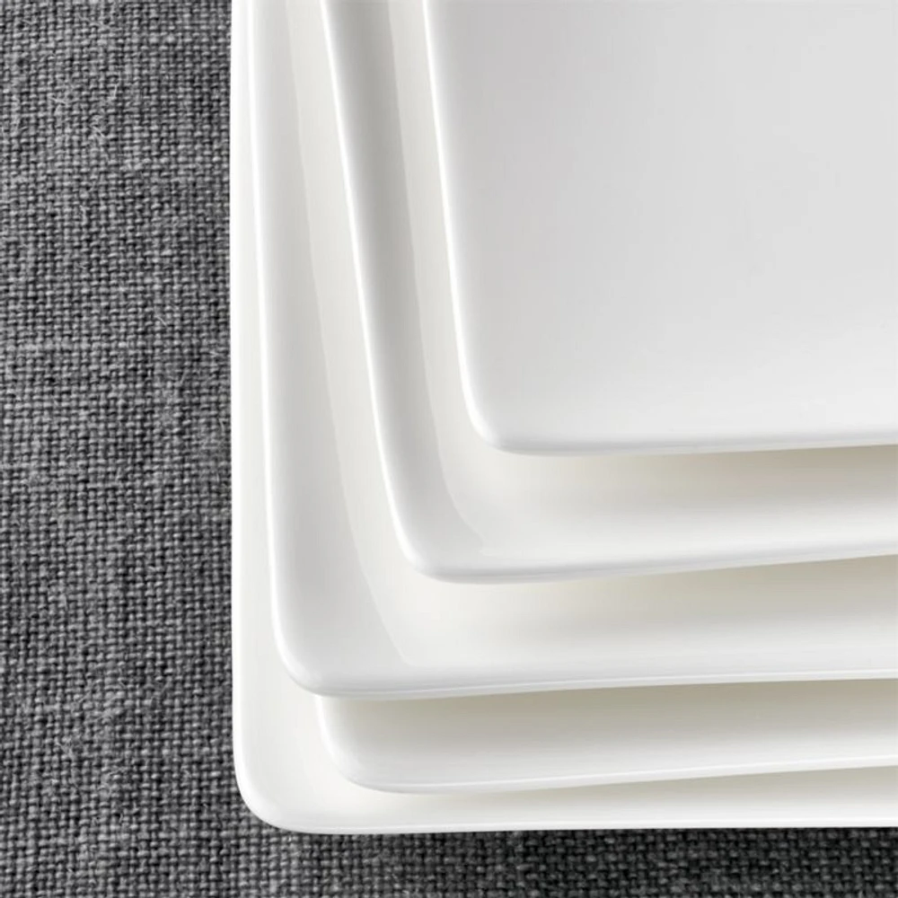 Bennett Square Dinner Plate