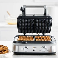 Breville ® 4-Slice Smart ™ Waffler