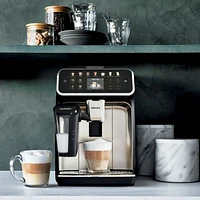 Philips 4400 Series Fully-Automatic Espresso Machine with LatteGo + Iced Coffee