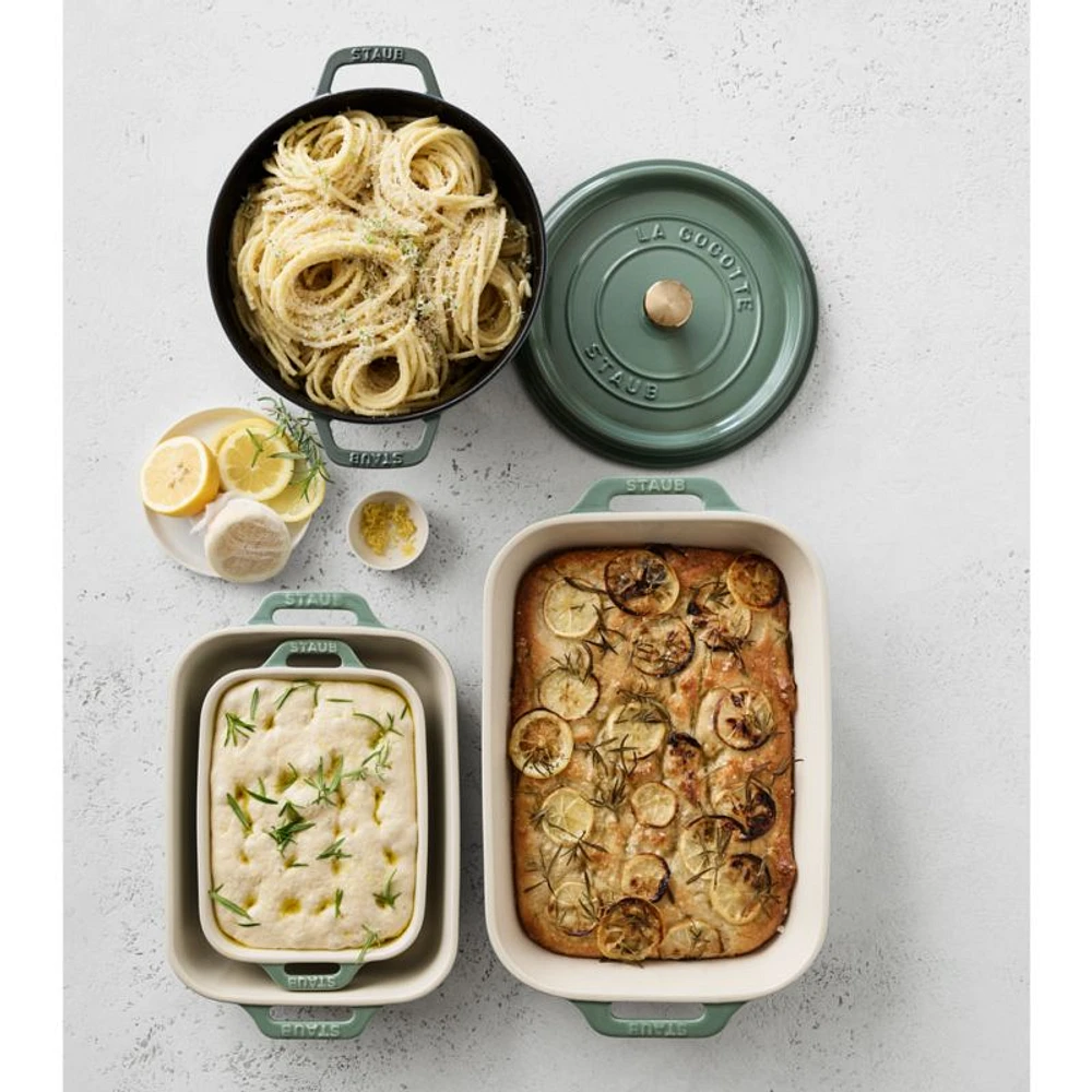 Staub ® -Qt. Eucalyptus Round Cocotte