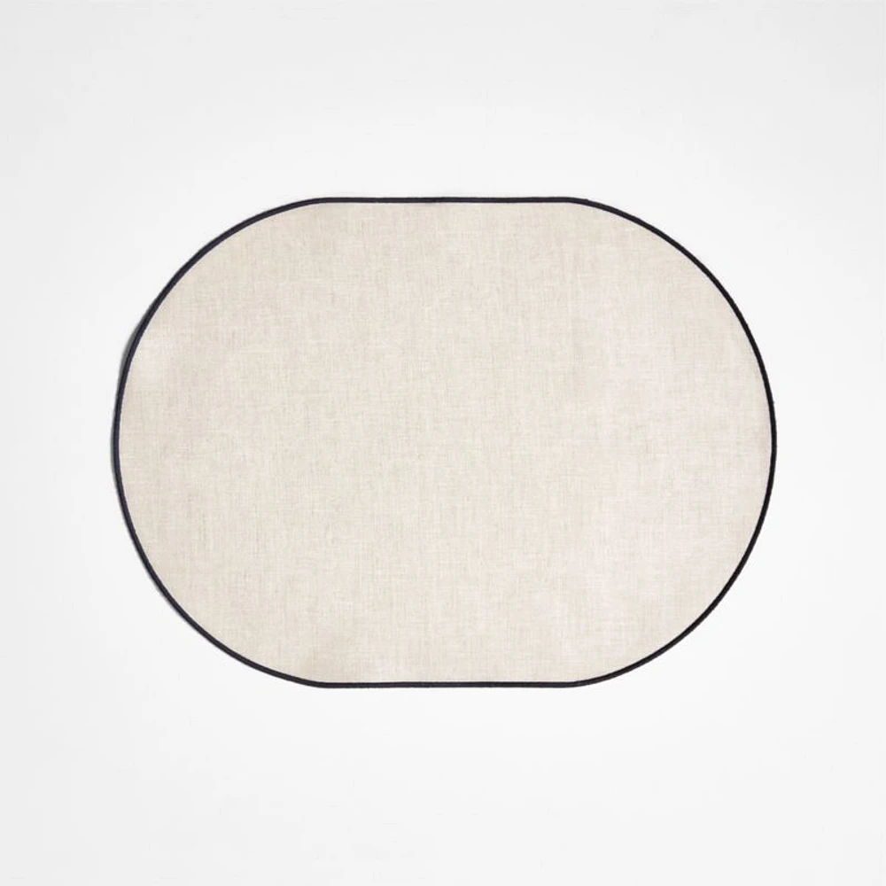 Elevated Linen Easy Care Black Placemat