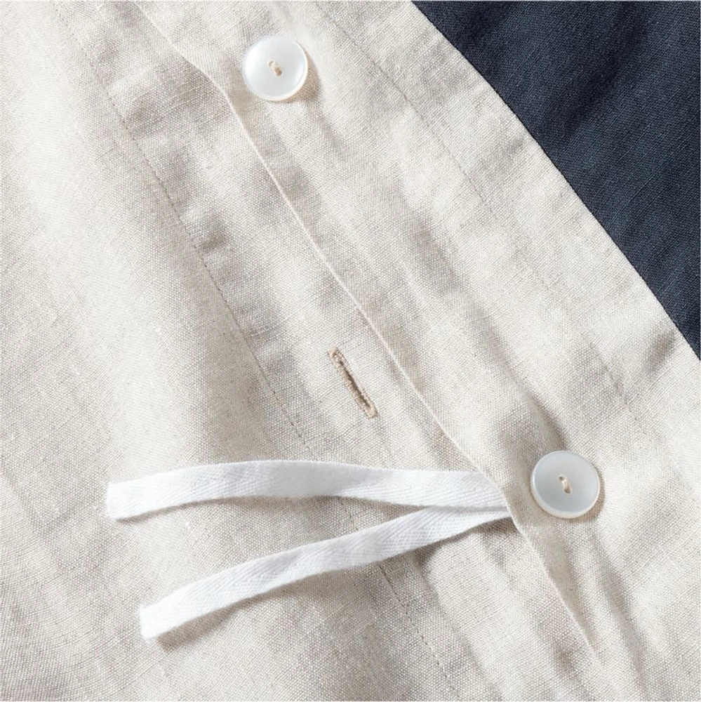 Aire Natural EUROPEAN FLAX ™-Certified Linen Arcadia Tan and Midnight Navy Border Full/Queen Duvet Cover