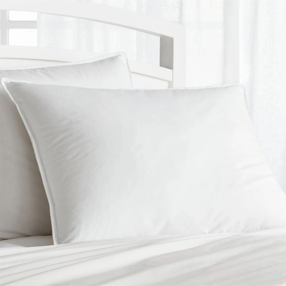 Hypoallergenic Medium Standard Pillow