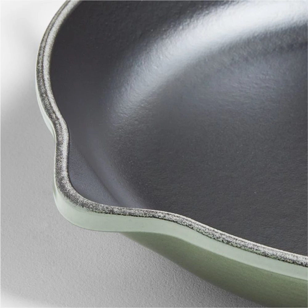 Le Creuset ® Signature 10.25"/ 26cm Thyme Enameled Cast Iron Skillet
